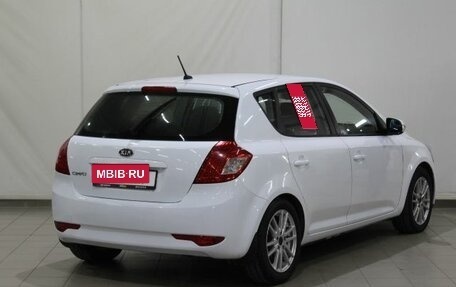 KIA cee'd I рестайлинг, 2011 год, 585 000 рублей, 5 фотография