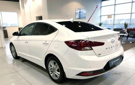 Hyundai Elantra VI рестайлинг, 2020 год, 1 690 000 рублей, 6 фотография