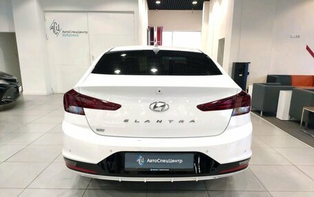 Hyundai Elantra VI рестайлинг, 2020 год, 1 690 000 рублей, 7 фотография