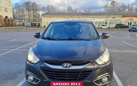 Hyundai ix35 I рестайлинг, 2011 год, 900 000 рублей, 2 фотография