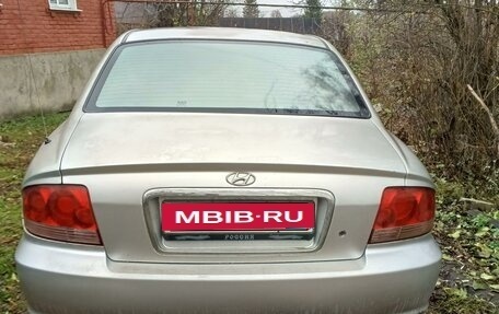 Hyundai Sonata IV рестайлинг, 2004 год, 350 000 рублей, 5 фотография