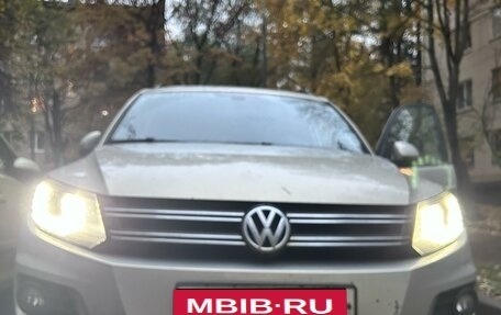 Volkswagen Tiguan I, 2012 год, 1 799 999 рублей, 1 фотография