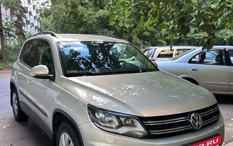 Volkswagen Tiguan I, 2012 год, 1 799 999 рублей, 3 фотография