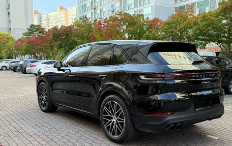 Porsche Cayenne III, 2024 год, 17 000 000 рублей, 6 фотография