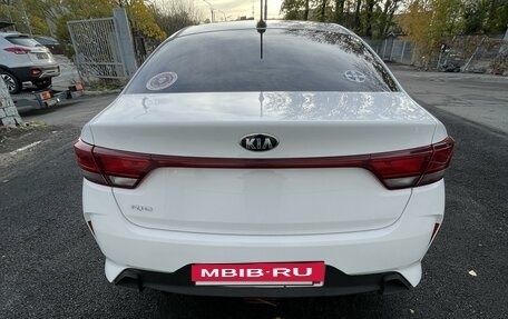 KIA Rio IV, 2021 год, 1 750 000 рублей, 8 фотография