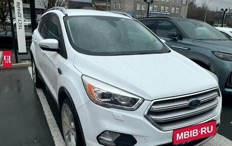 Ford Kuga III, 2016 год, 1 900 000 рублей, 2 фотография