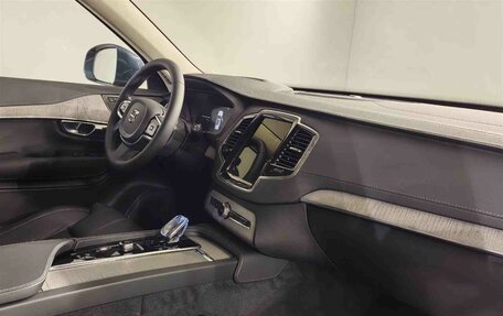 Volvo XC90 II рестайлинг, 2024 год, 11 300 000 рублей, 13 фотография