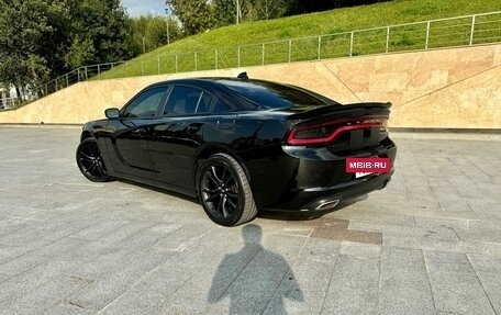 Dodge Charger, 2017 год, 2 900 000 рублей, 4 фотография