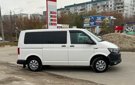 Volkswagen Caravelle T6 рестайлинг, 2019 год, 3 500 000 рублей, 5 фотография