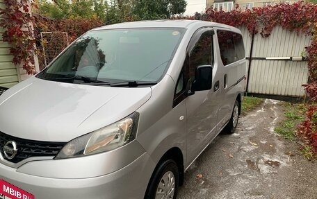 Nissan NV200, 2013 год, 1 225 000 рублей, 2 фотография