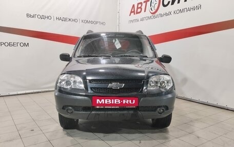 Chevrolet Niva I рестайлинг, 2011 год, 529 000 рублей, 2 фотография