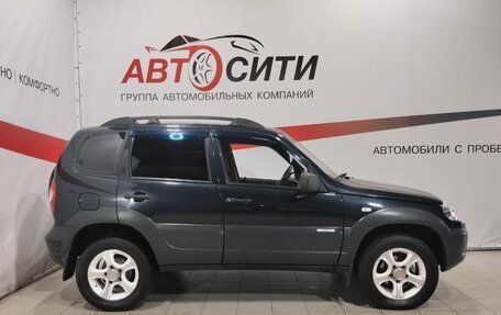 Chevrolet Niva I рестайлинг, 2011 год, 529 000 рублей, 8 фотография