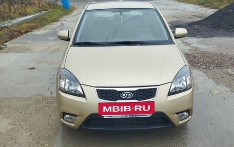 KIA Rio II, 2011 год, 750 000 рублей, 13 фотография