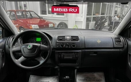 Skoda Fabia II, 2011 год, 899 000 рублей, 12 фотография