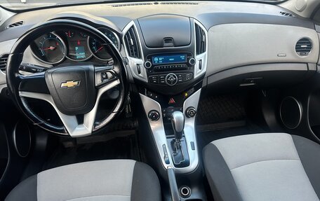 Chevrolet Cruze II, 2012 год, 989 000 рублей, 10 фотография