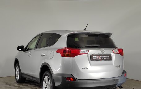 Toyota RAV4, 2013 год, 1 890 000 рублей, 7 фотография