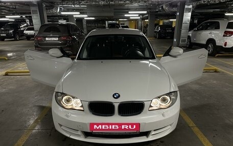 BMW 1 серия, 2010 год, 720 000 рублей, 16 фотография