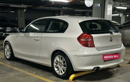 BMW 1 серия, 2010 год, 720 000 рублей, 12 фотография