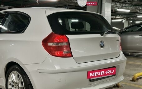 BMW 1 серия, 2010 год, 720 000 рублей, 11 фотография