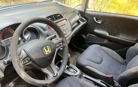 Honda Jazz II рестайлинг, 2012 год, 930 000 рублей, 3 фотография