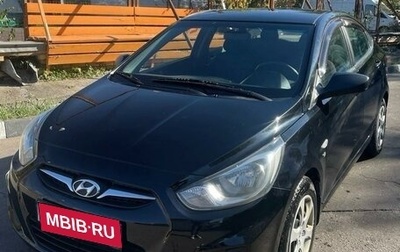 Hyundai Solaris II рестайлинг, 2011 год, 720 000 рублей, 1 фотография