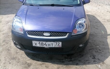 Ford Fiesta, 2006 год, 320 000 рублей, 1 фотография