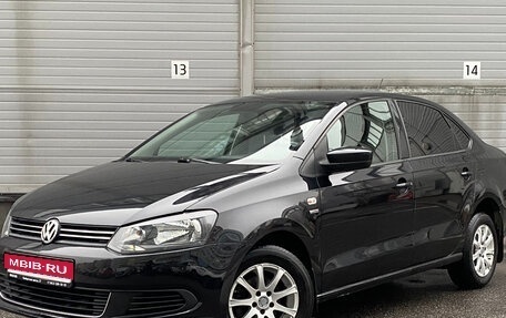 Volkswagen Polo VI (EU Market), 2013 год, 809 000 рублей, 1 фотография