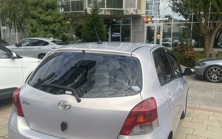 Toyota Vitz, 2009 год, 720 000 рублей, 2 фотография