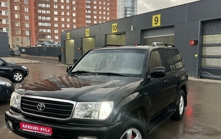 Toyota Land Cruiser 100 рестайлинг 2, 1999 год, 1 900 000 рублей, 1 фотография