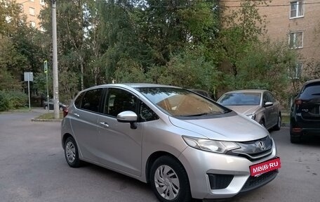 Honda Fit III, 2014 год, 1 100 000 рублей, 2 фотография