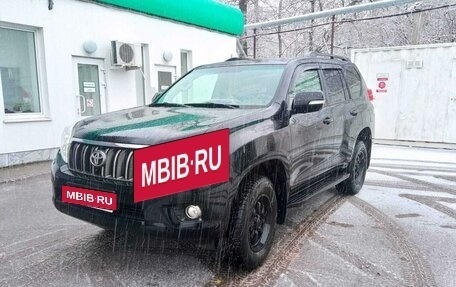 Toyota Land Cruiser Prado 150 рестайлинг 2, 2011 год, 3 175 000 рублей, 13 фотография