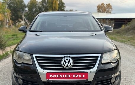 Volkswagen Passat B6, 2008 год, 690 000 рублей, 2 фотография