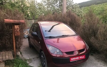 Mitsubishi Colt VI рестайлинг, 2006 год, 690 000 рублей, 9 фотография