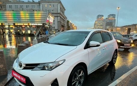 Toyota Auris II, 2013 год, 1 550 000 рублей, 6 фотография