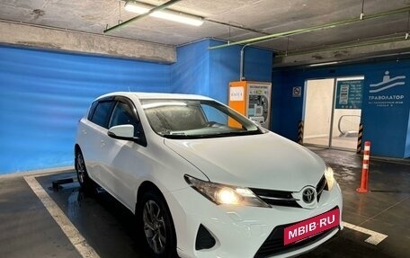 Toyota Auris II, 2013 год, 1 550 000 рублей, 22 фотография