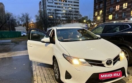 Toyota Auris II, 2013 год, 1 550 000 рублей, 17 фотография