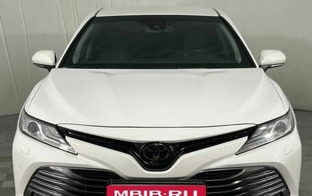 Toyota Camry, 2018 год, 3 250 000 рублей, 2 фотография