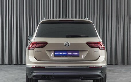 Volkswagen Tiguan II, 2018 год, 3 549 000 рублей, 4 фотография