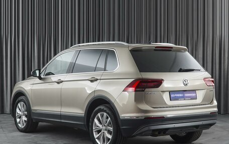 Volkswagen Tiguan II, 2018 год, 3 549 000 рублей, 2 фотография