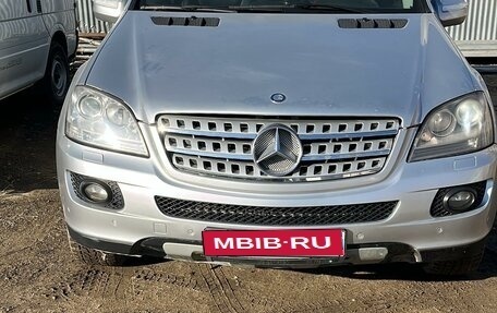 Mercedes-Benz M-Класс, 2005 год, 950 000 рублей, 1 фотография