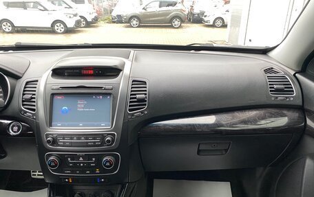 KIA Sorento II рестайлинг, 2014 год, 2 365 000 рублей, 28 фотография