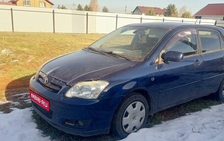 Toyota Corolla, 2004 год, 370 000 рублей, 1 фотография