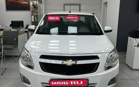 Chevrolet Cobalt II, 2013 год, 698 900 рублей, 2 фотография