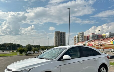 Chevrolet Cruze II, 2012 год, 950 000 рублей, 3 фотография