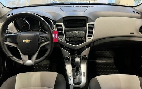 Chevrolet Cruze II, 2012 год, 1 050 000 рублей, 8 фотография