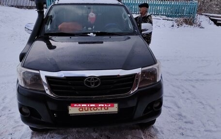 Toyota Hilux VII, 2011 год, 2 200 000 рублей, 5 фотография