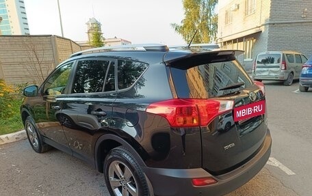 Toyota RAV4, 2015 год, 2 300 000 рублей, 12 фотография