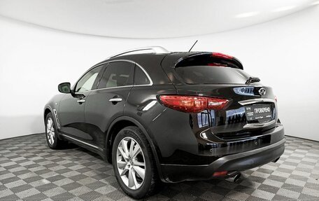 Infiniti FX II, 2013 год, 2 675 000 рублей, 7 фотография