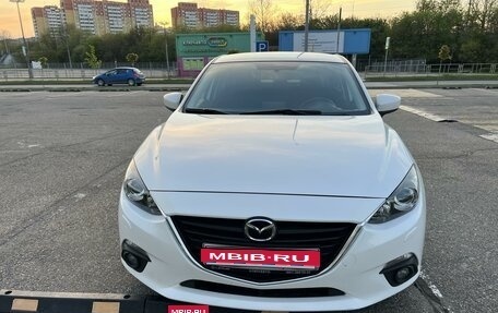 Mazda 3, 2015 год, 1 589 000 рублей, 3 фотография