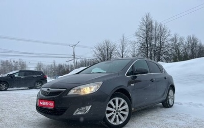 Opel Astra J, 2011 год, 680 000 рублей, 1 фотография